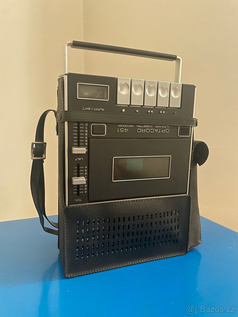 Kazetový magnetofon Loewe Optacord 451 - 2