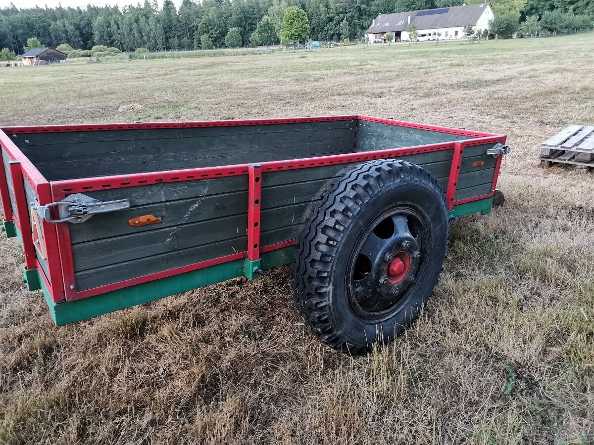 Kára za traktor - 2