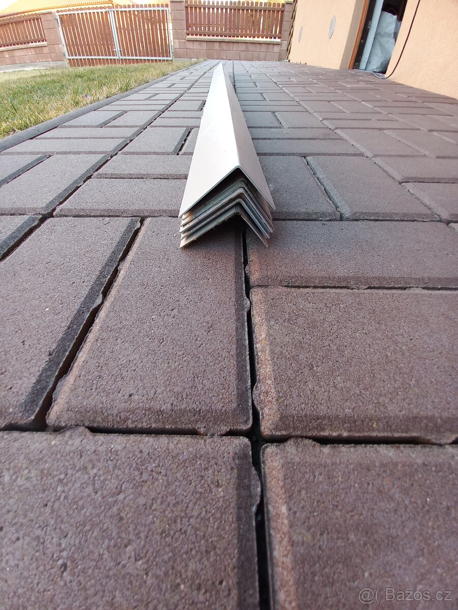 upevňovací lišty k bazénu - 2