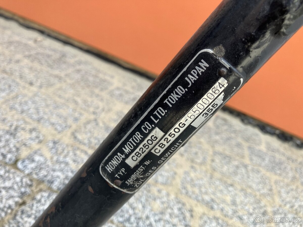 Honda CB 250G - rám - 2