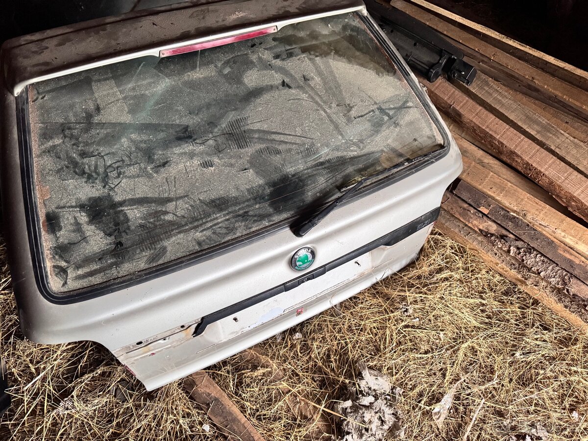 Škoda Felicia páté dveře - 2