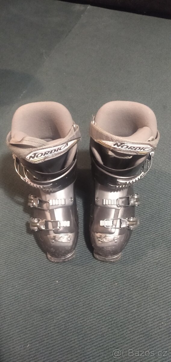 Přeskáče, lyžařské boty 100% stav - 2