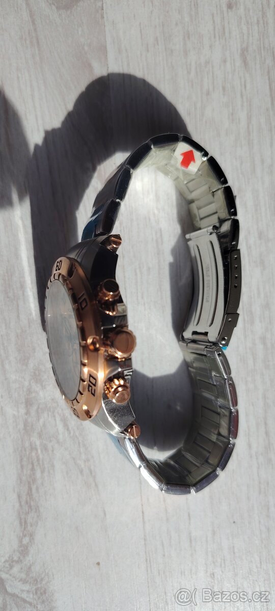 ze sbírky INVICTA Specialty 48mm, WR100 - 2