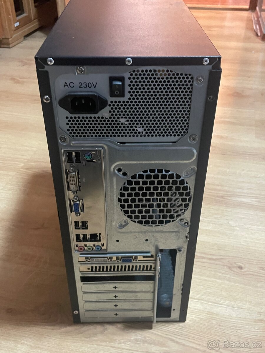 Parťák do kanclu - 2