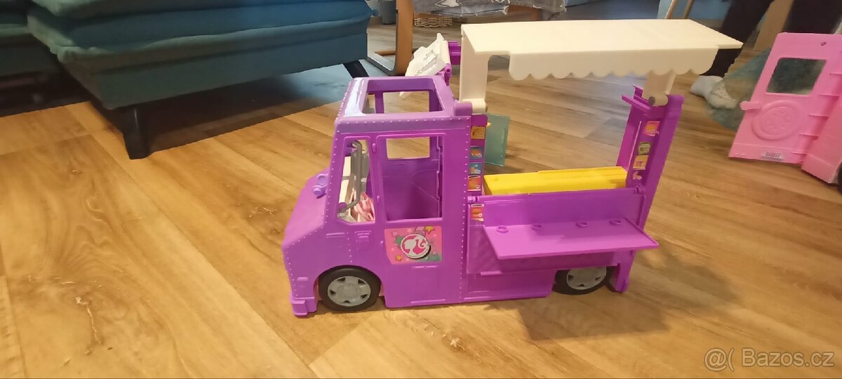 Barbie vůz stánek - 2