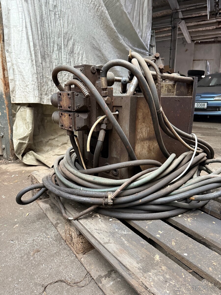 Hydraulická jednotka - levně - 2