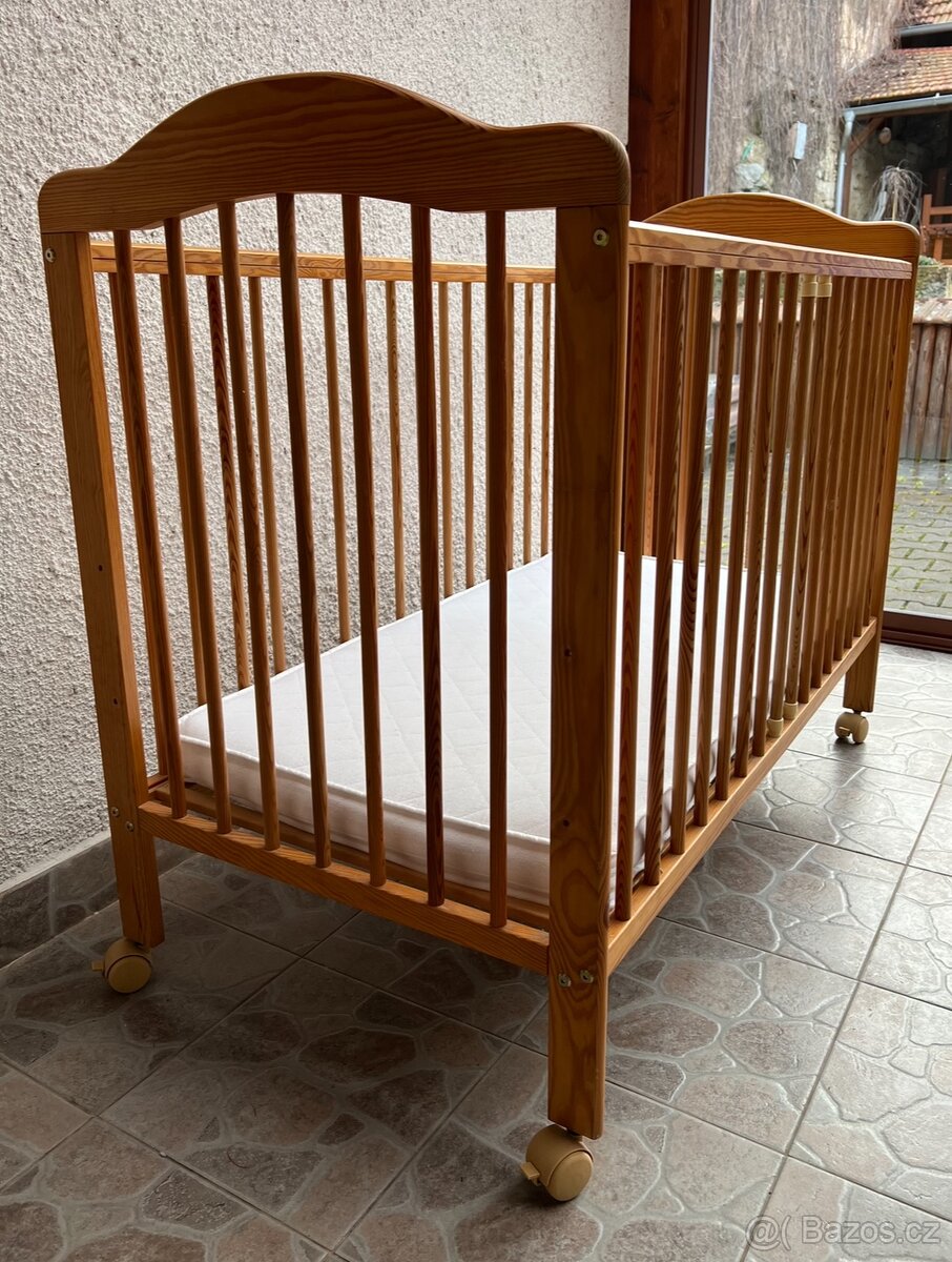 POSTÝLKA na kolečkách - 2