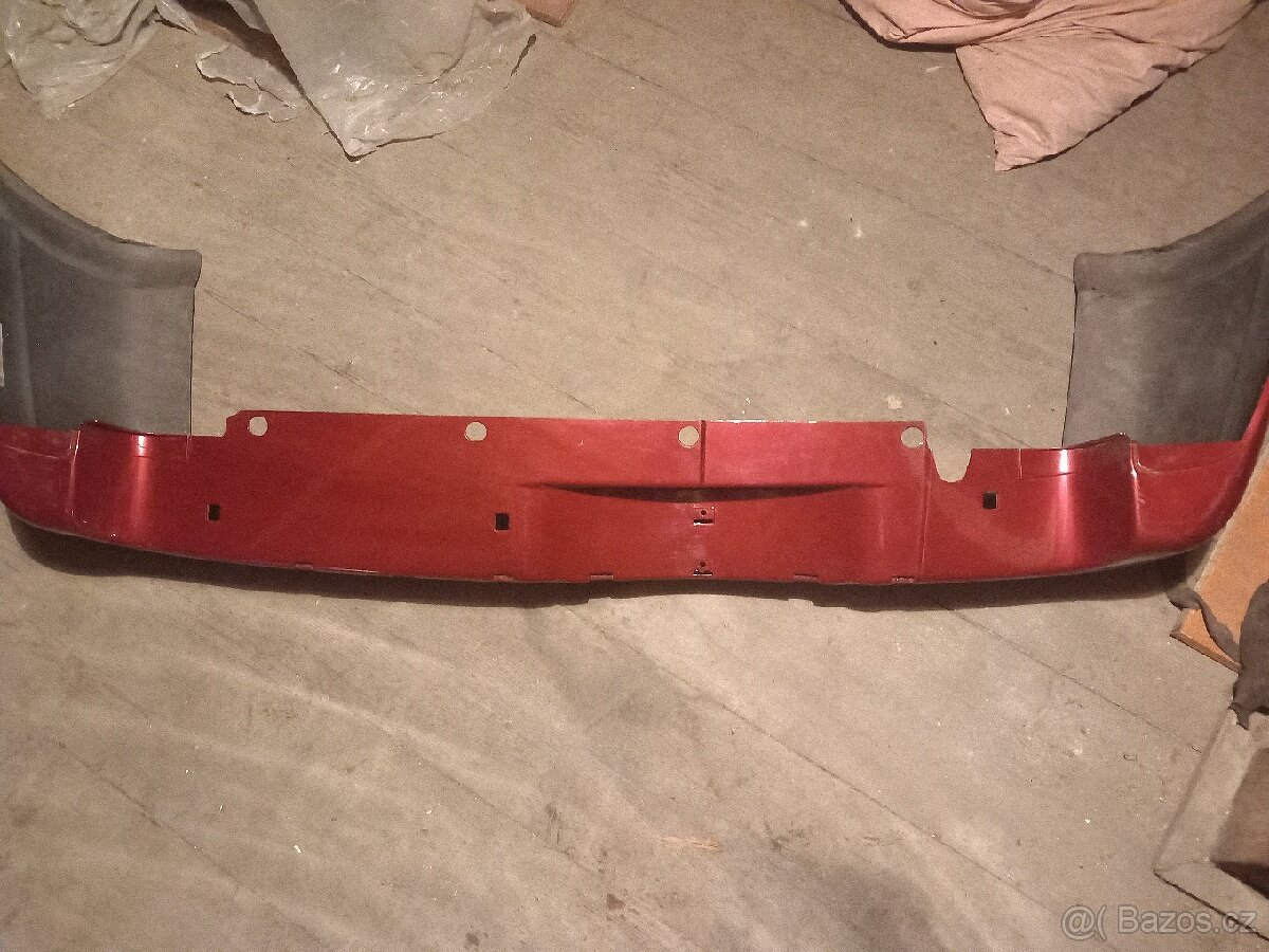 Suzuki Grand Vitara zadní náraznik - 2