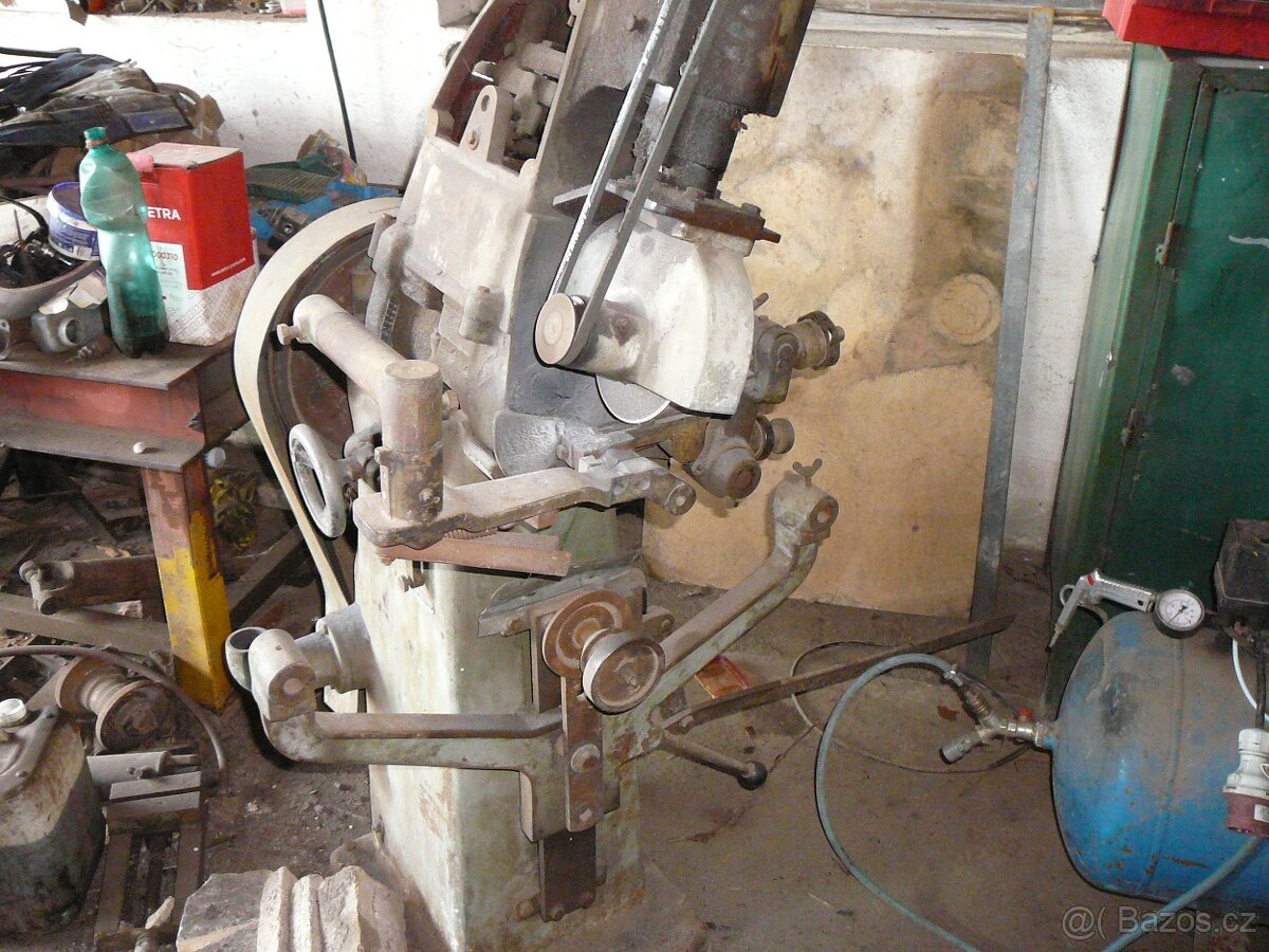 bruska na pilove kotouče - 2