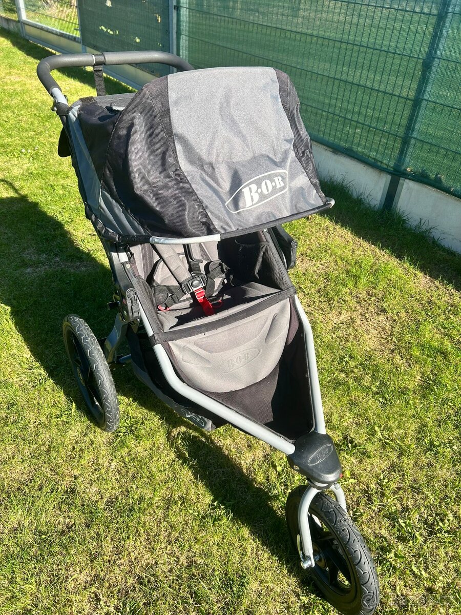 Britax BOB Revolution - 2