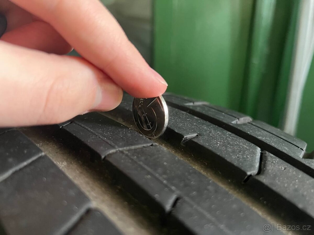 Letní pneu Pirelli PZero 235/55 R18 100V - 2