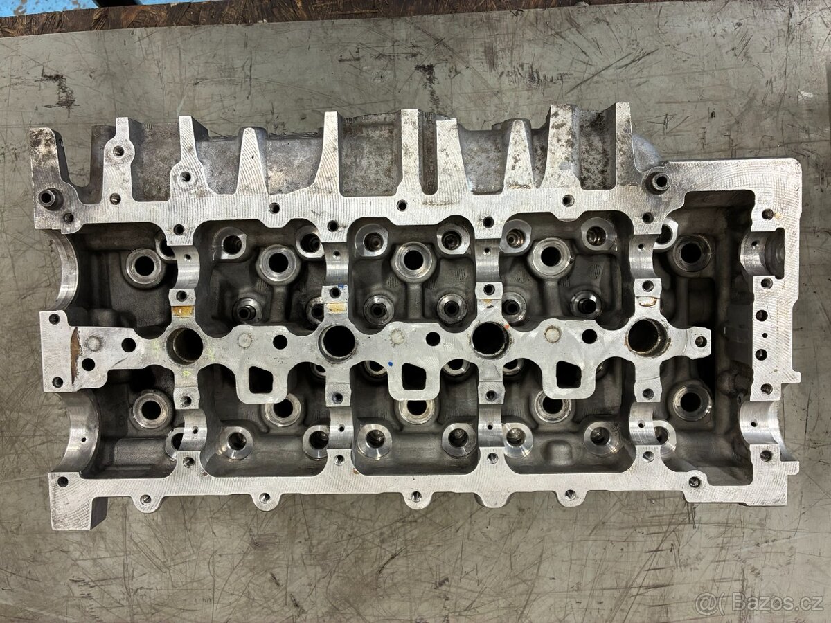 Hlava motoru 2.0 BlueHDi 96kw - 2