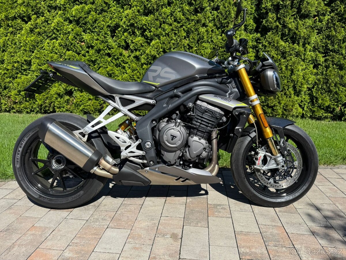 Triumph Speed Triple 1200 RS - 2