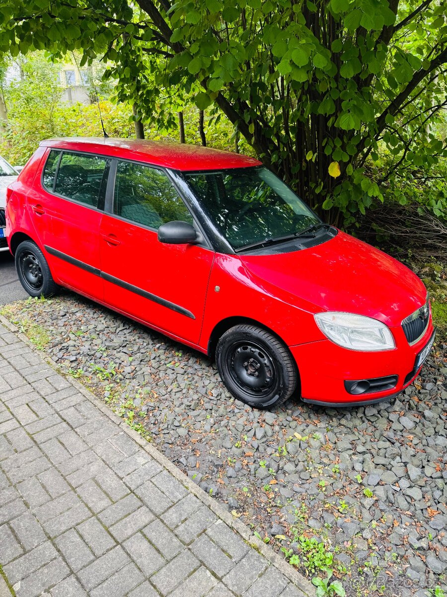 Škoda Fabia II 1.2HTP a - 2