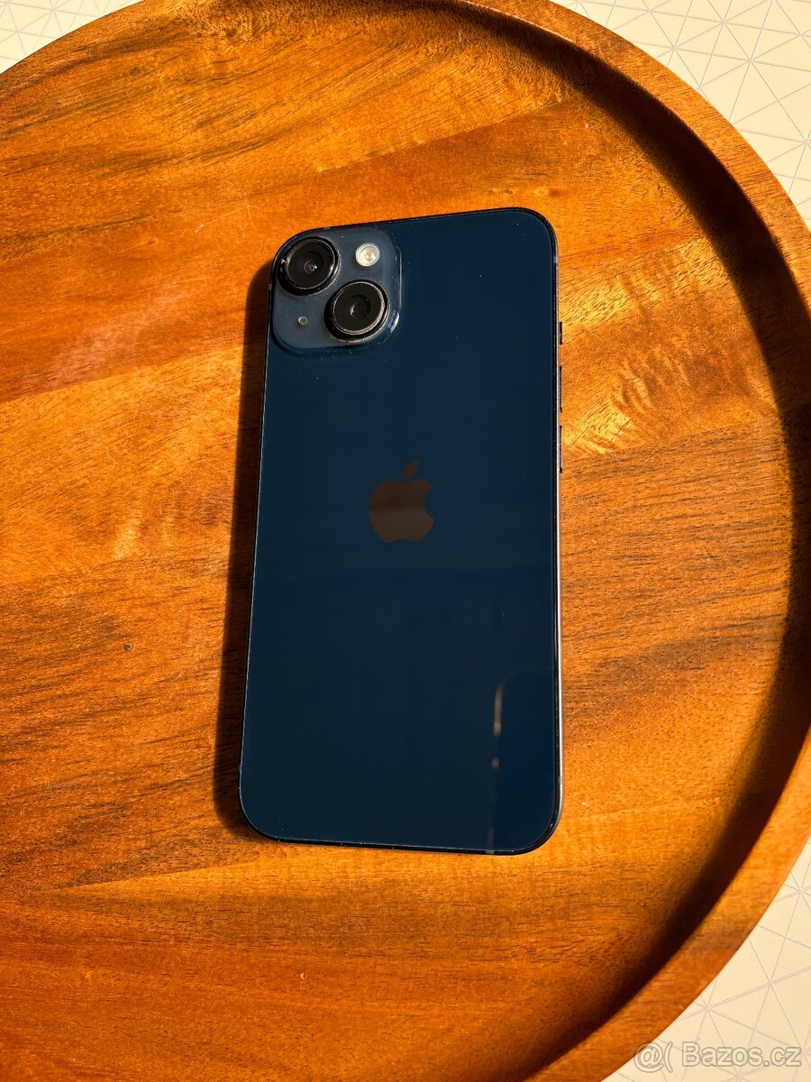 iPhone 14 128GB tmavě modrý - 2