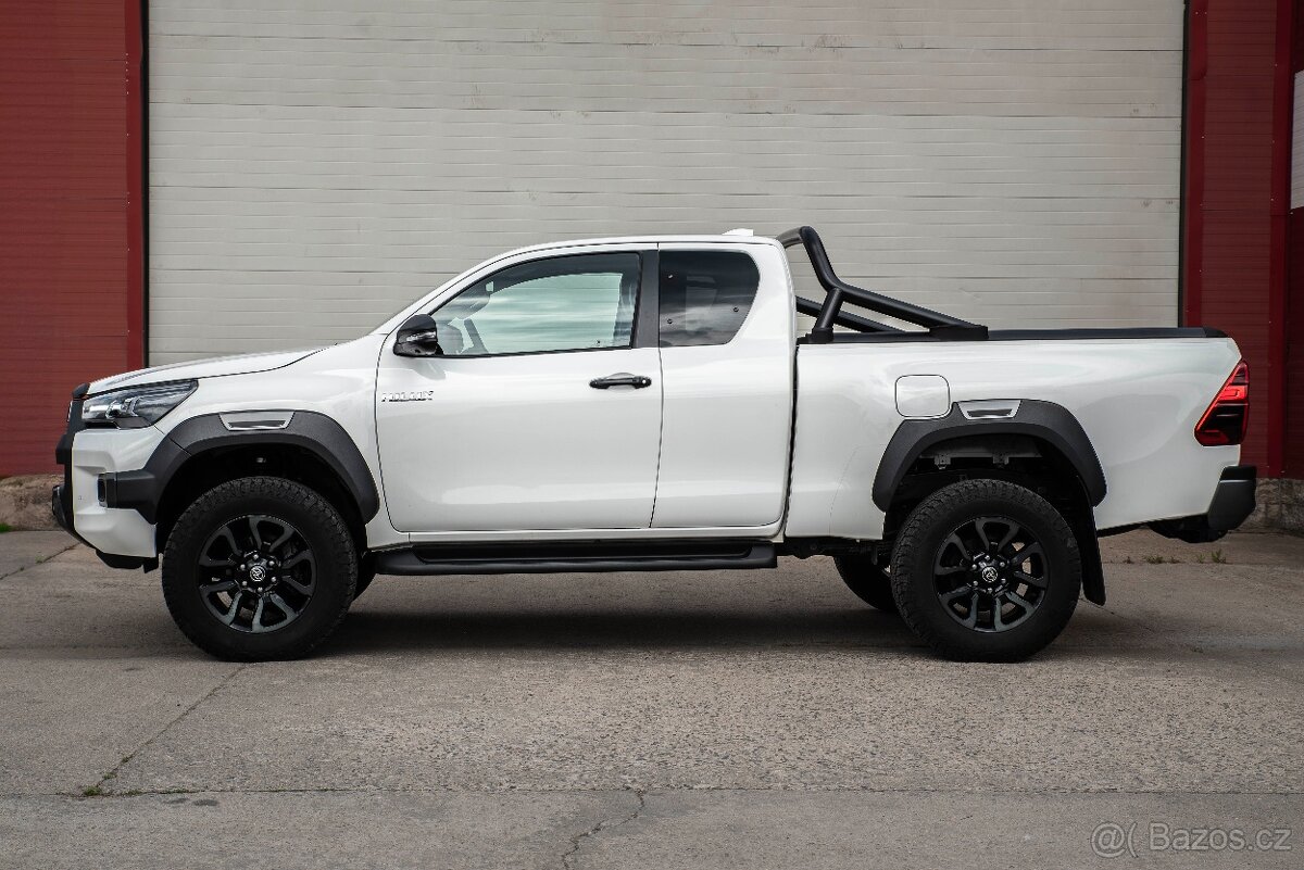 Toyota Hilux Extra Cab 2.8 D-4D Invincible 4x4 - ZÁRUKA