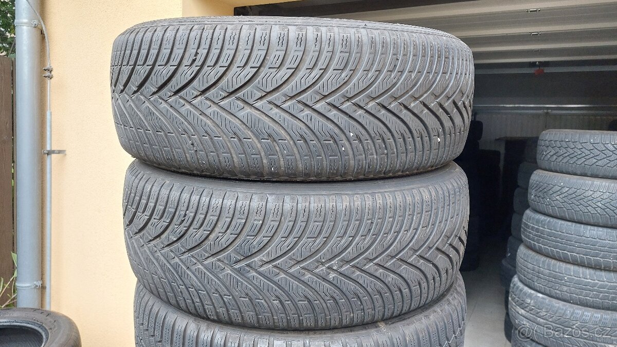Pneu zimní, 4 ks, rozměr 205/55/17, 91H, zn. HANKOOK - 2