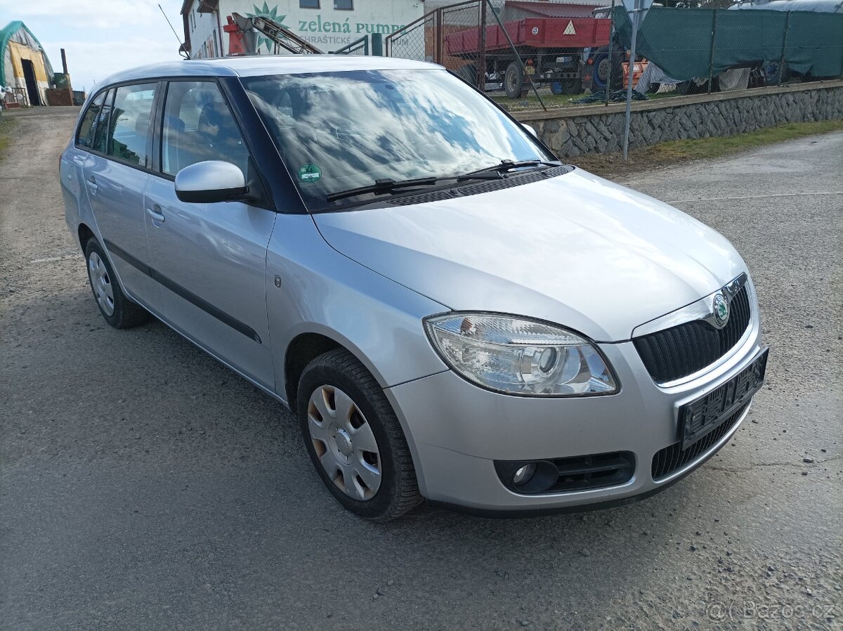 Škoda fabia - 2