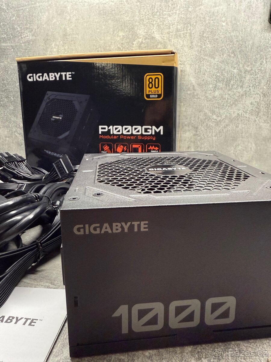GIGABYTE P1000GM - 2