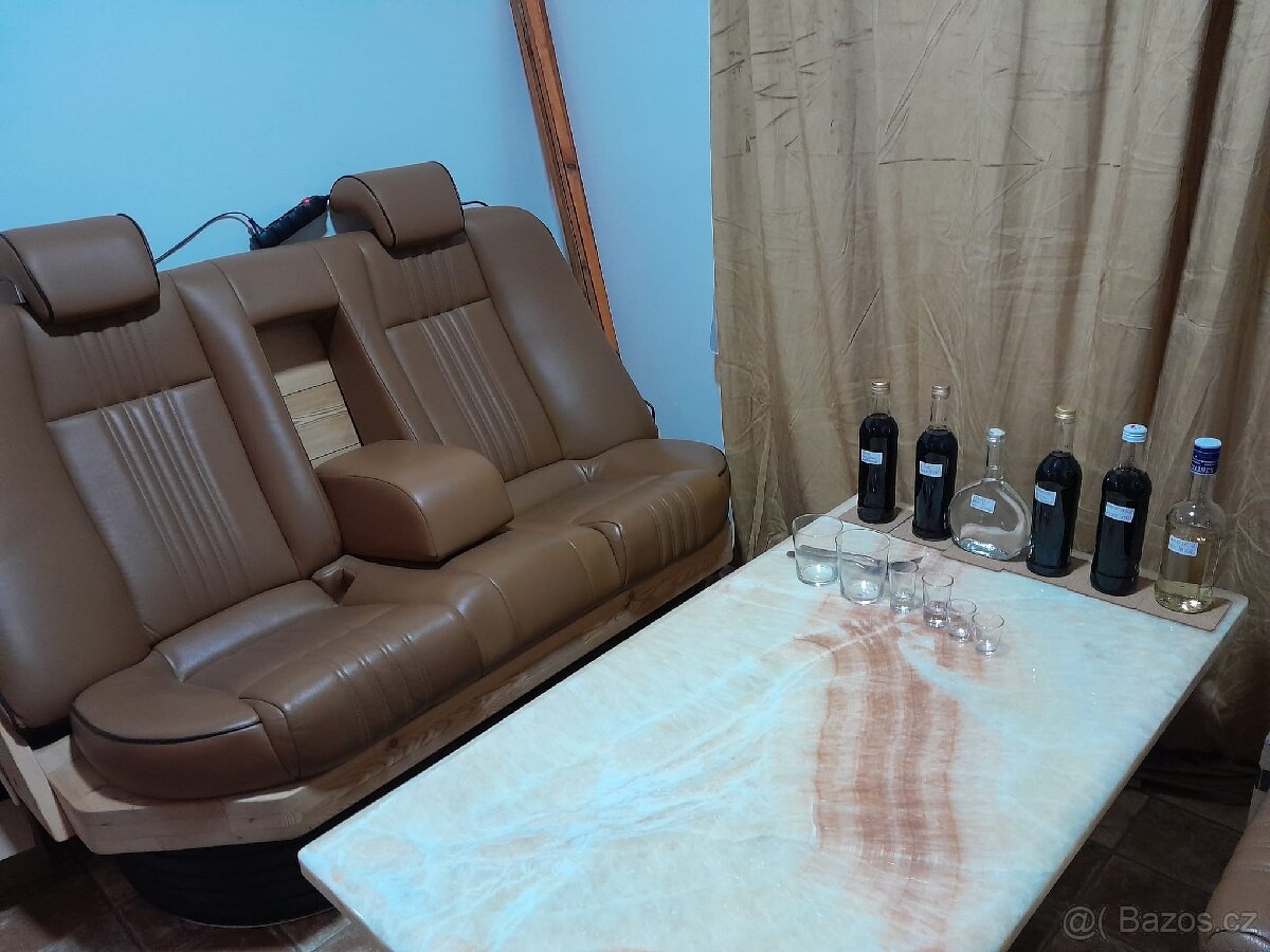 Chlapské posezení do trucovny, do garáže, do pergoly - 2