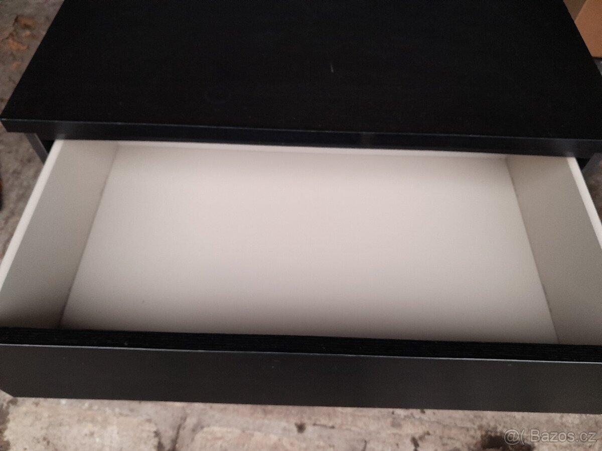 Ikea komoda Malm černá 4 zásuvky - 2