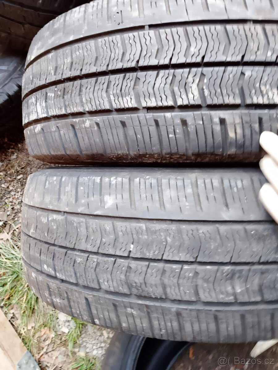 225/65/16c 112/110r Kumho - celoroční pneu 2ks dodávkové - 2