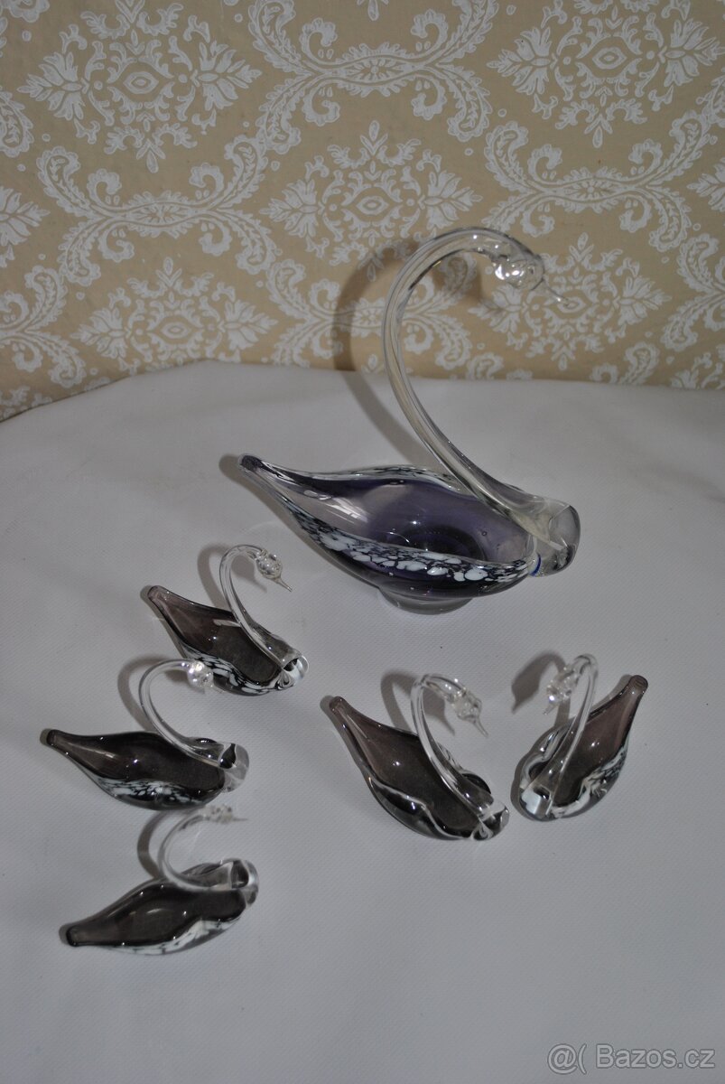Skleněné labutě II - 2