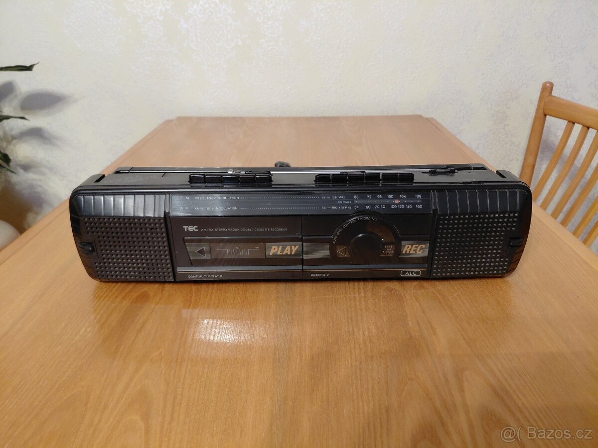 Radiomagnetofon TEC - 2