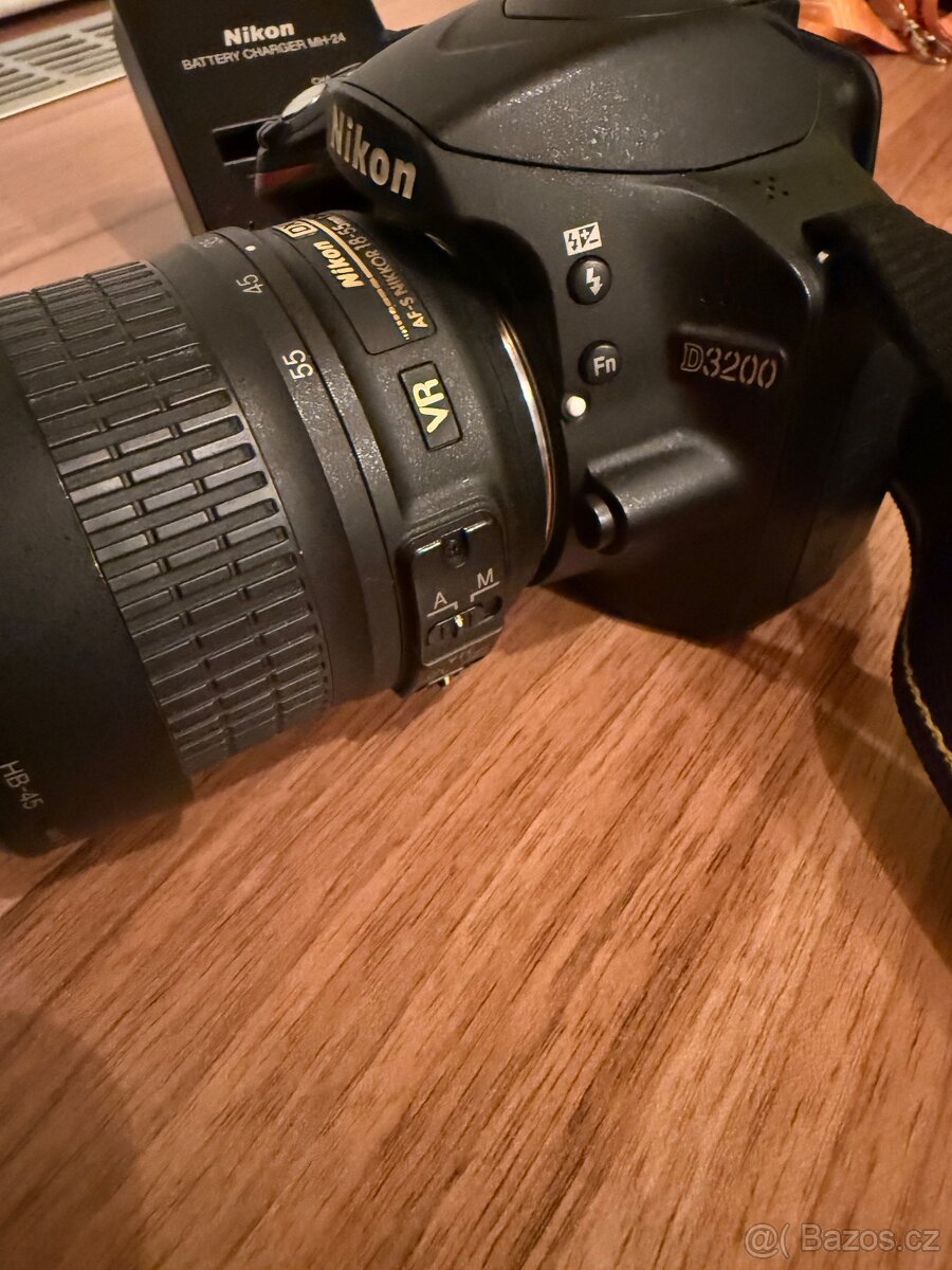 Nikon D3200 - 2