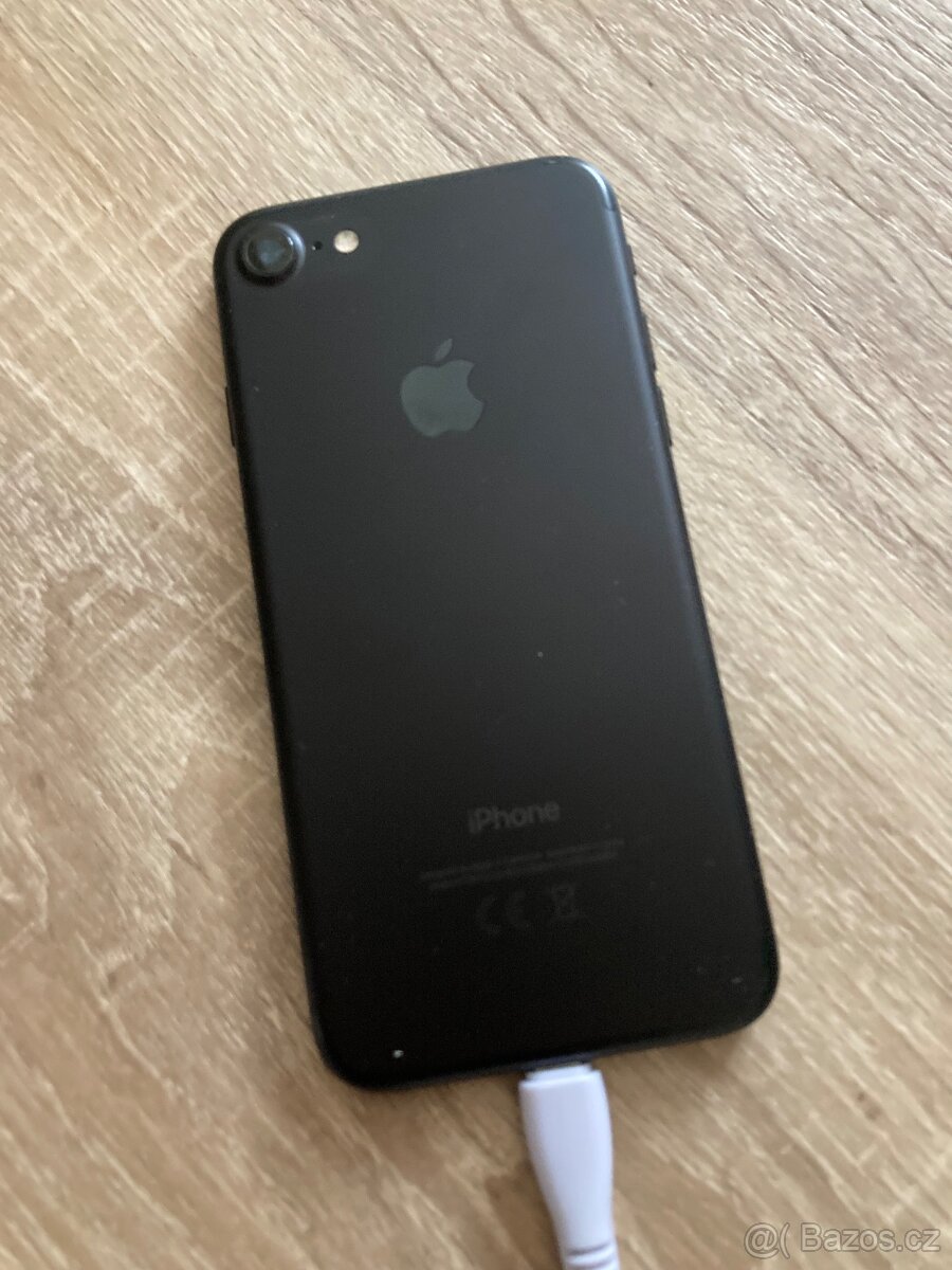 iPhone 7 128GB - 2