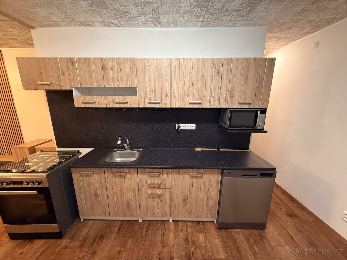 Kuchyňská linka na prodej - 2