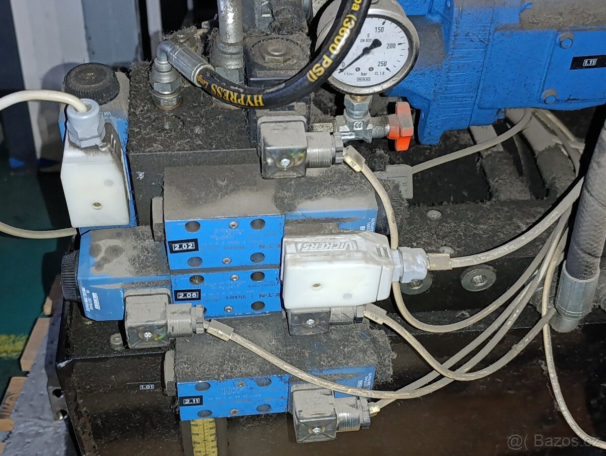 Hydraulický rozvaděč agregát - 2