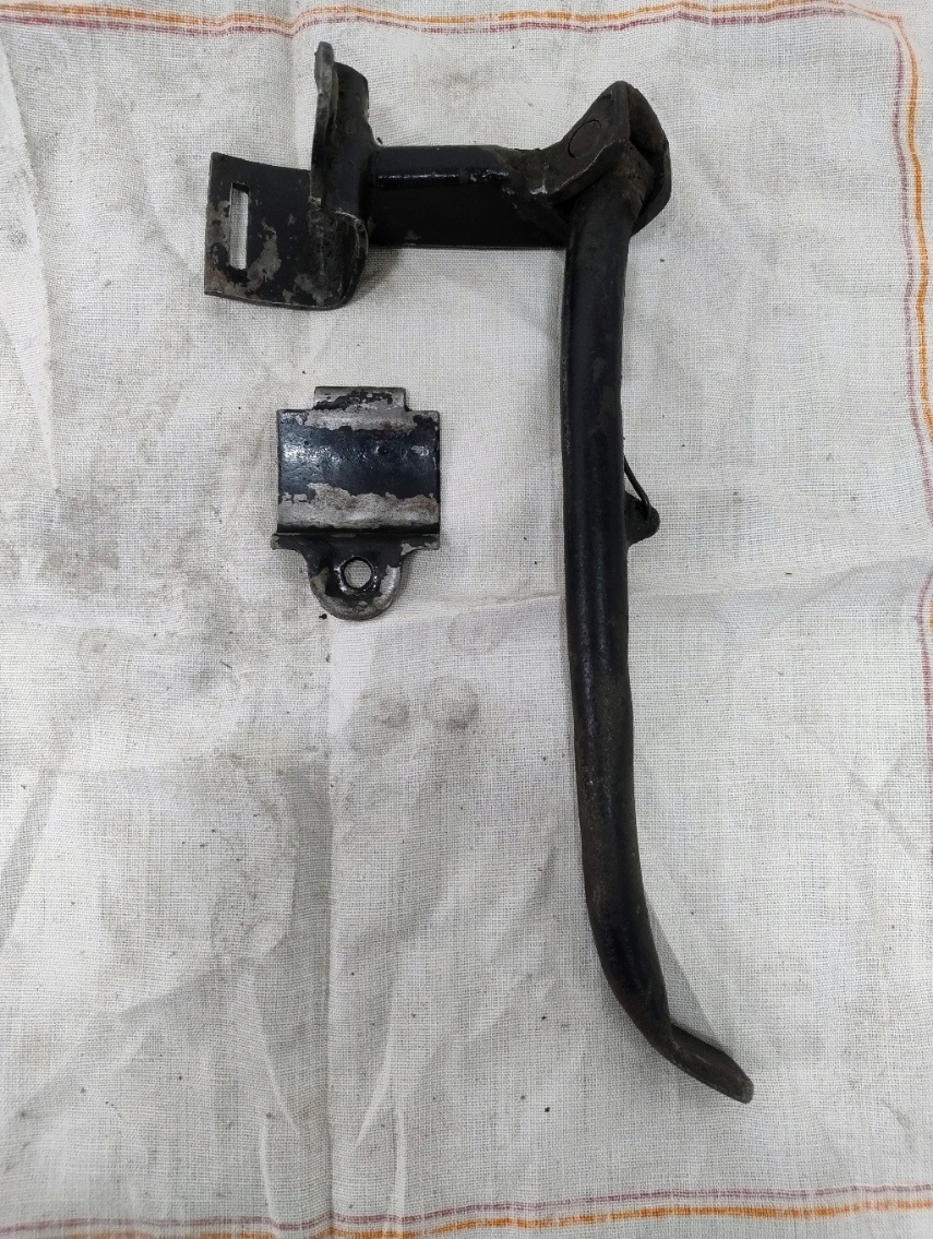 BOČNÍ STOJAN JAWA - 2