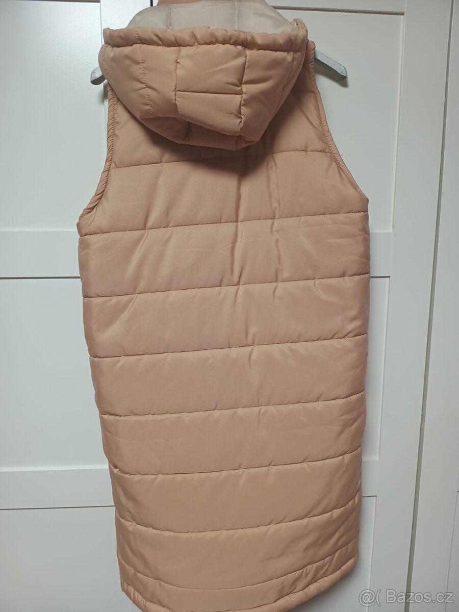 Nová dlouhá vesta s kapucí M - 2