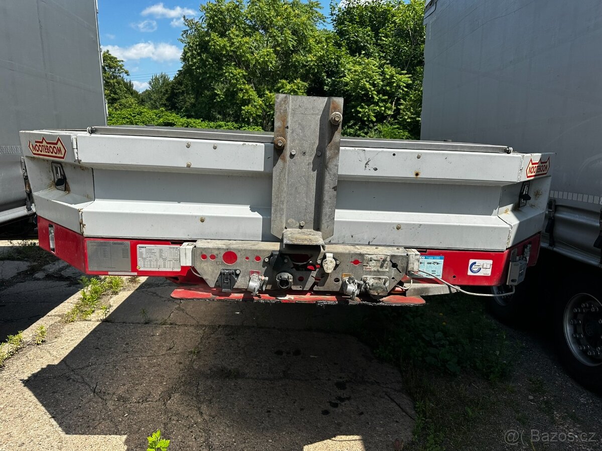 Návěs podvalník Nooteboom MCOS 58-04V - 2