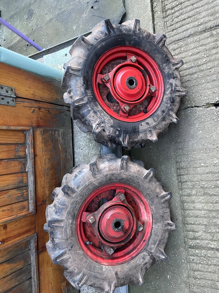 Vari, Terra,Gutbrod- kola šípáky 5 x 12 se závažím - 2