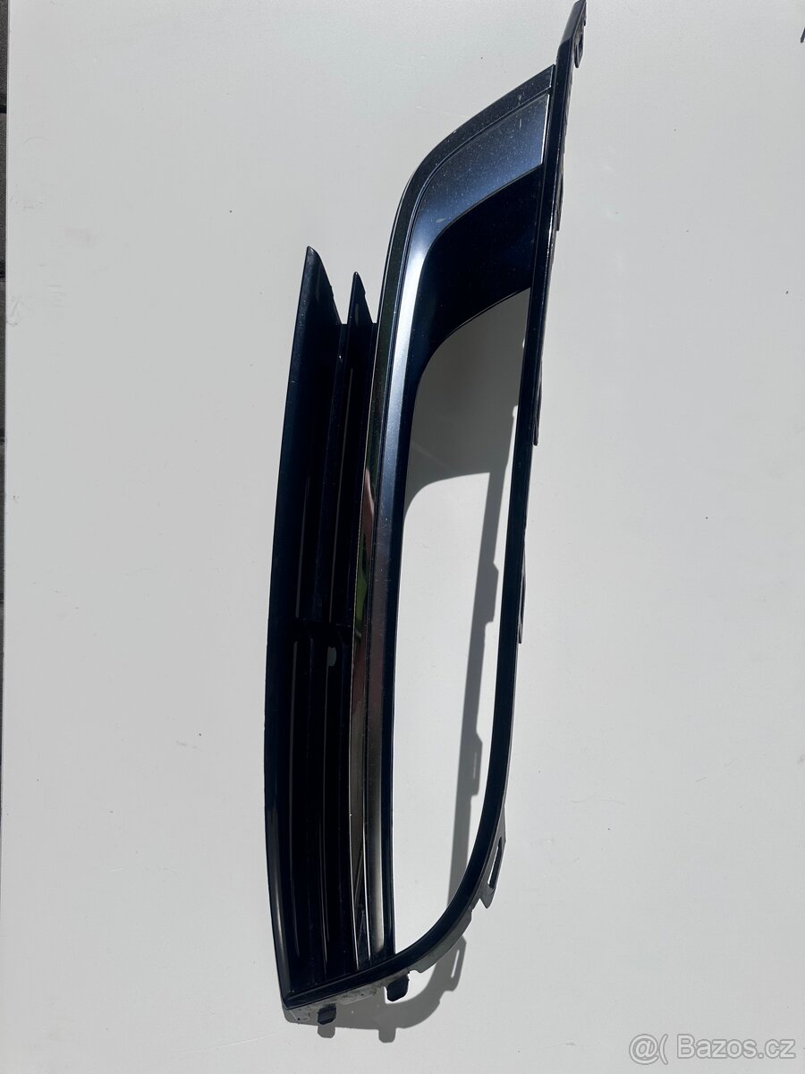 Vw cc - mřížka nárazníku - 2