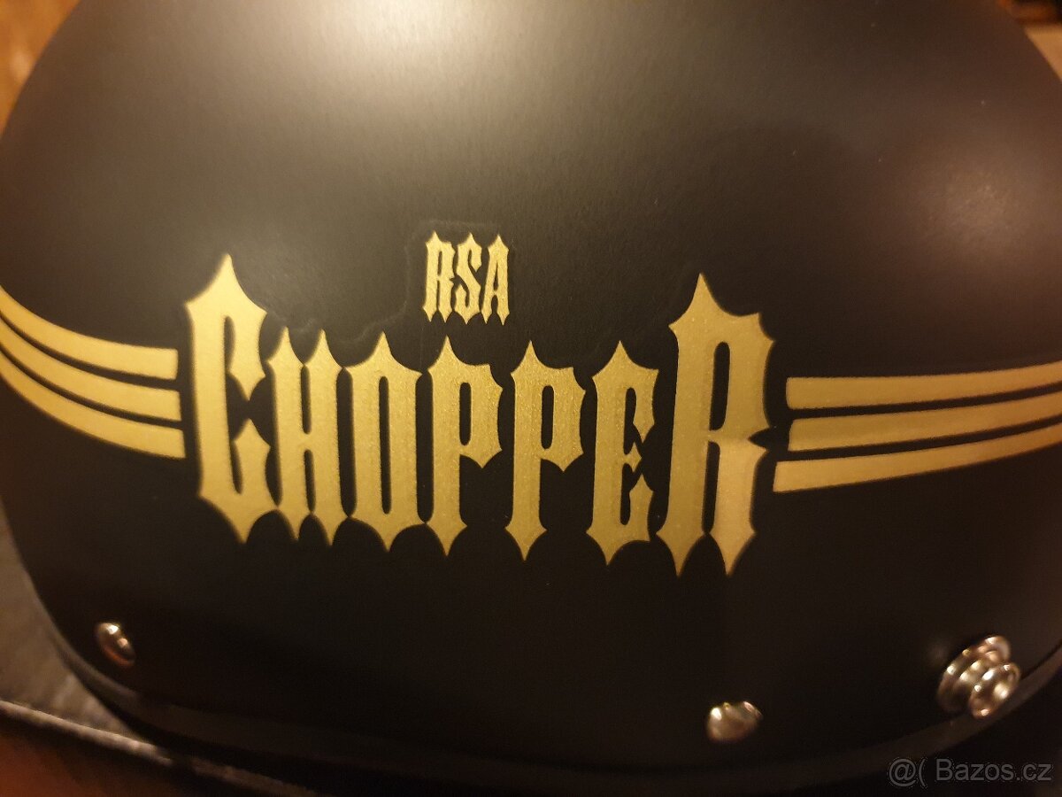PŘILBA NA MOTORKU CHOPPER - 2