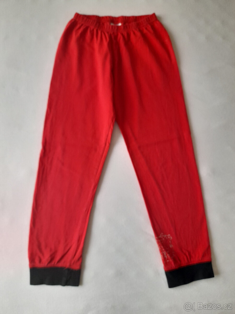 Chlapecké pyžamo vel. 128 - 2