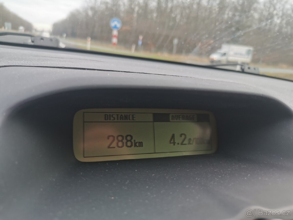 Toyota Avensis D4D spotřeba 4,2l/100km 259km TZ - 2
