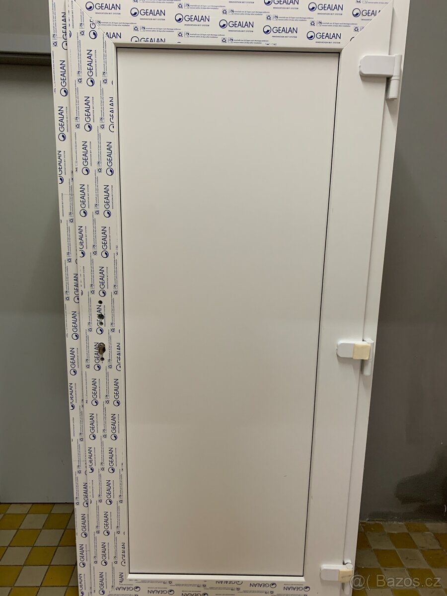 Plastové dveře - 2