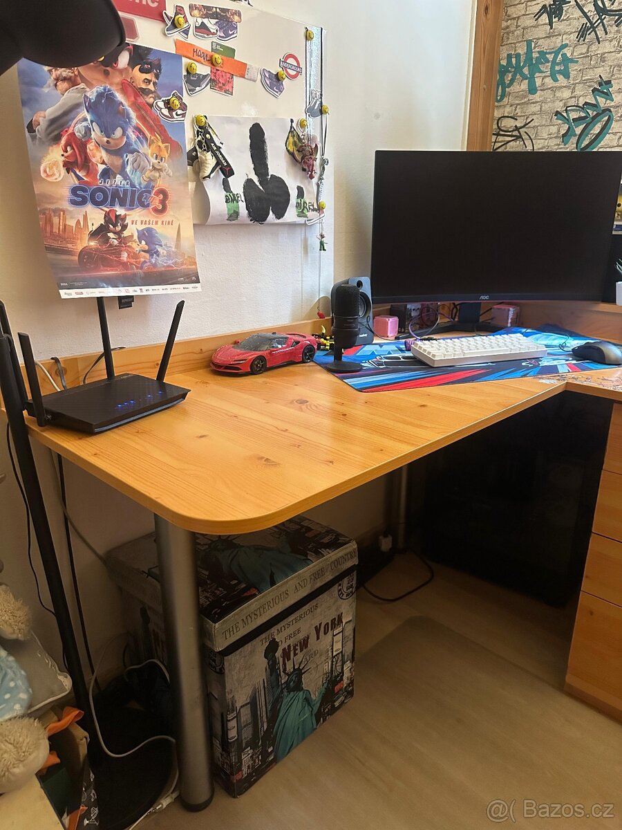 Velký rohový stůl - 2