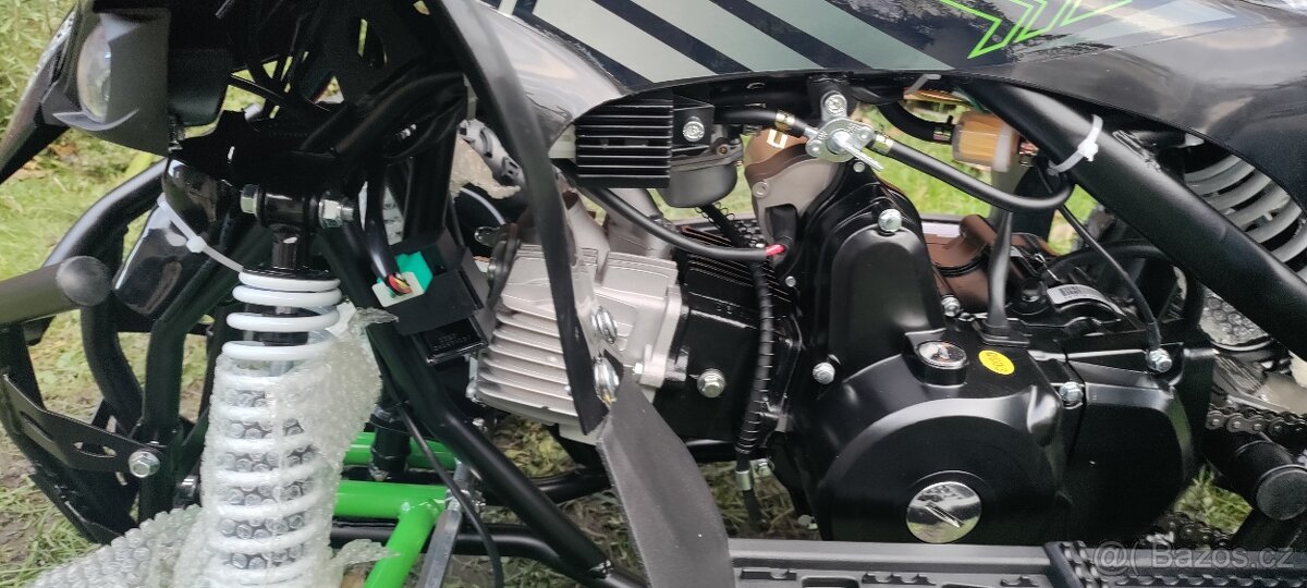 Nová dětská čtyřkolka 90ccm, 6" kola