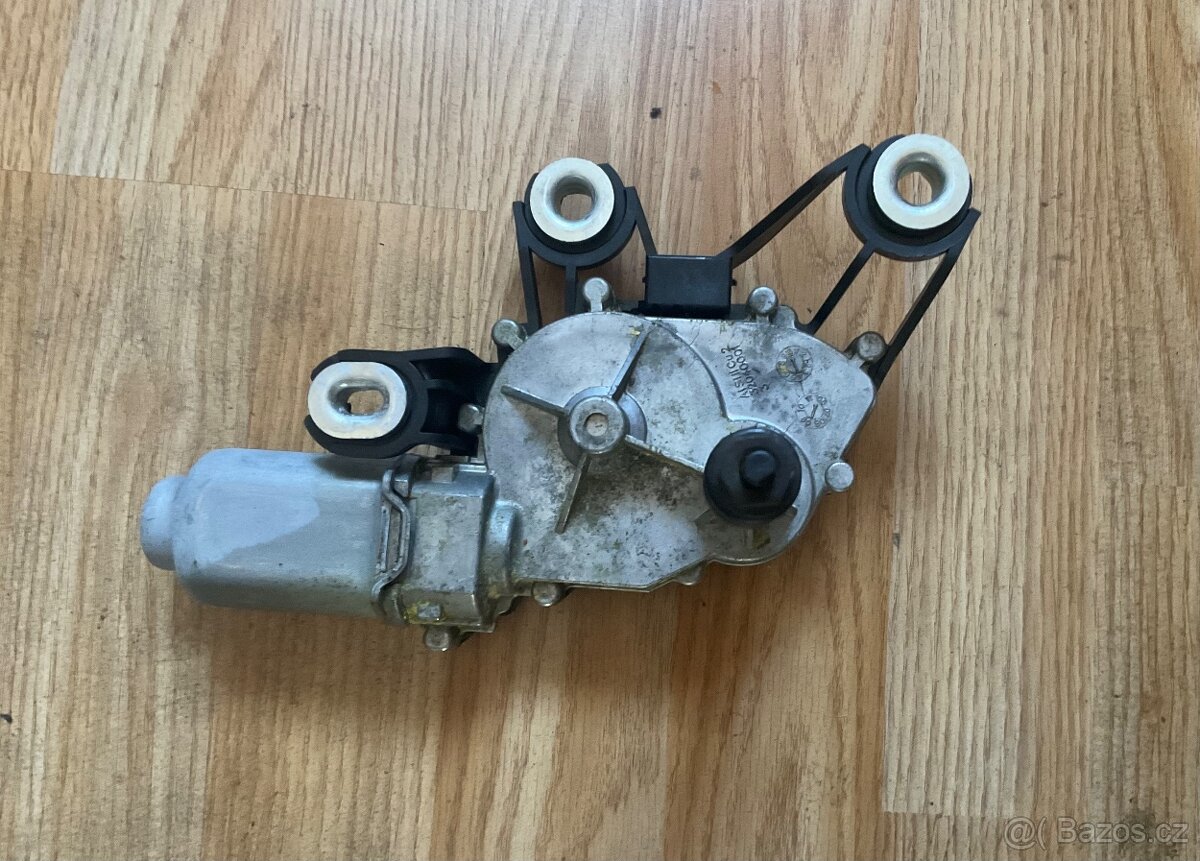 5J7955711B Motorek zadního stěrače ŠKODA VW SEAT - 2