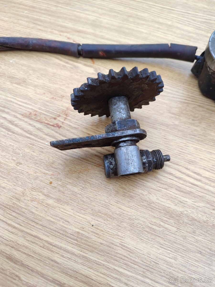 Válečkový tachometr - 2