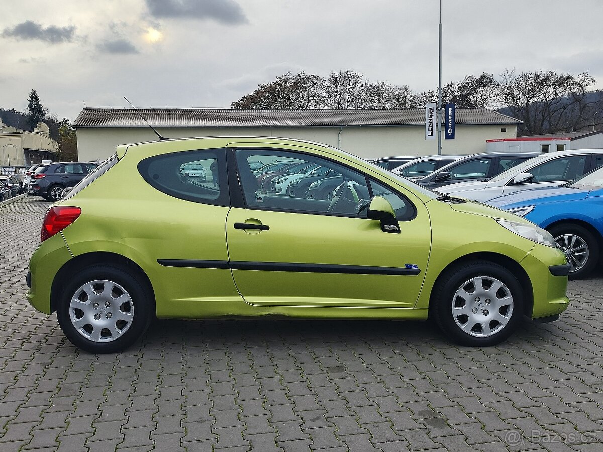 Peugeot 207 1.4i/65kW Urban - 2