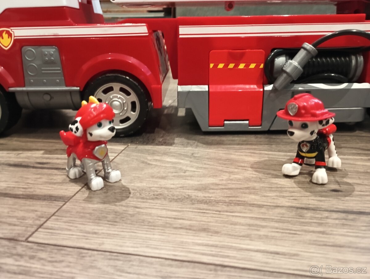 Tlapková patrola - velké hasičské auto - 2