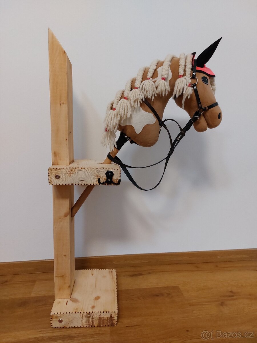 Stáj Hobby Horse pro 1-3 koně - 2