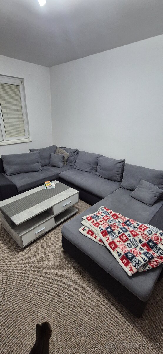 Prodám pohovku, konferenční stolek a tv stěnu - 2