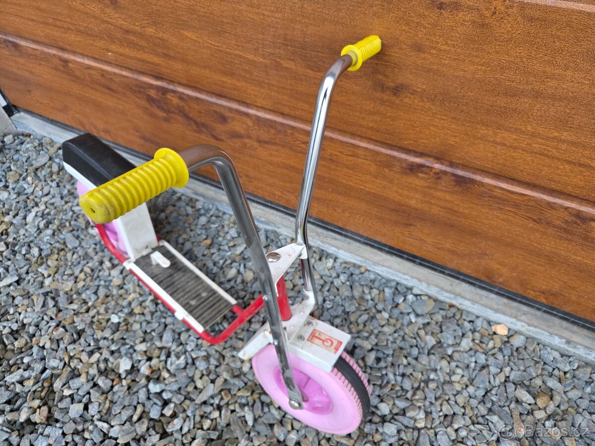 Retro koloběžka - 2